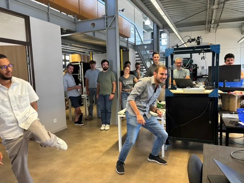 Hackaton interne à Compiègne. L'équipe Psycle teste la nouvelle version de PAP
